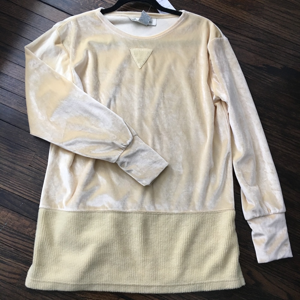 Velour Top with Puffy Sleeves - Vintage Dead Stock